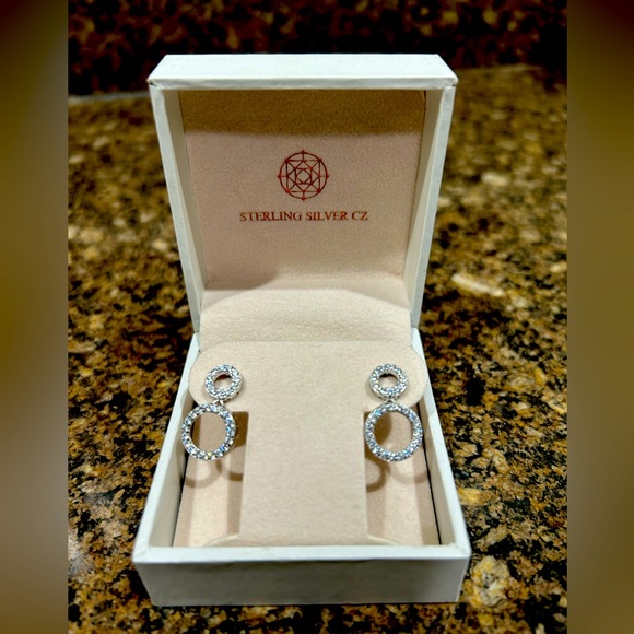 NWOT Sterling Silver Cubic Zirconia Hoop Earrings - Picture 1 of 2